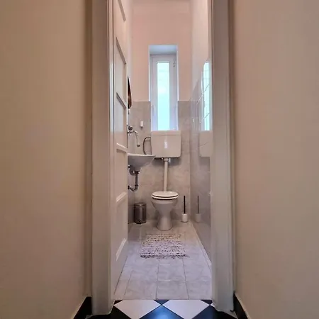 Via Gatteri 60 Apartament