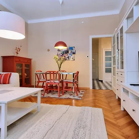 Apartment Via Gatteri 60 *