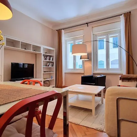 Via Gatteri 60 Apartment