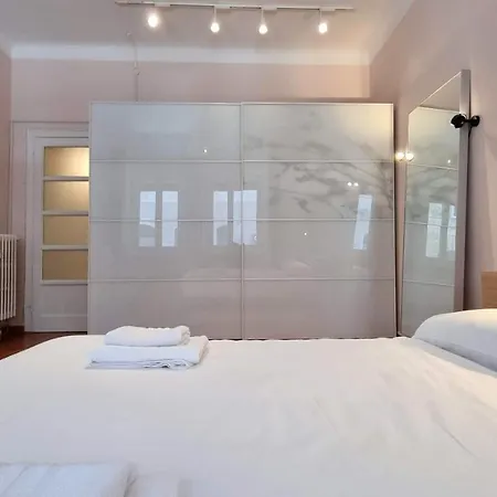 Via Gatteri 60 * Trieste